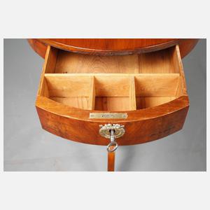 Biedermeier-Beistelltisch