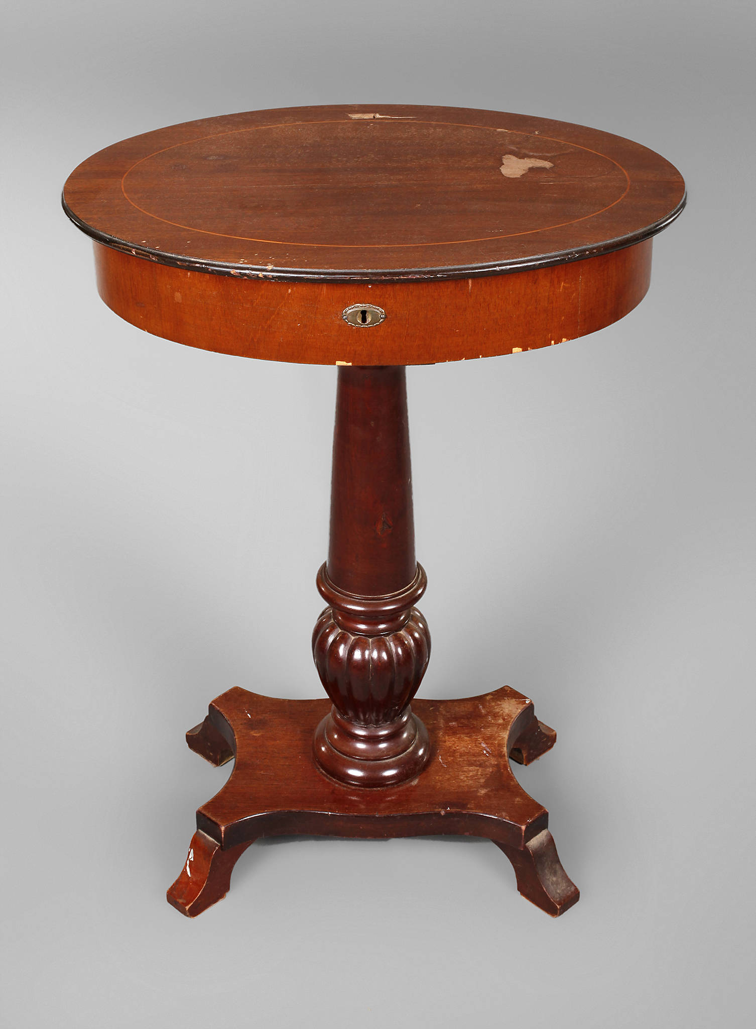 Biedermeier-Nähtisch