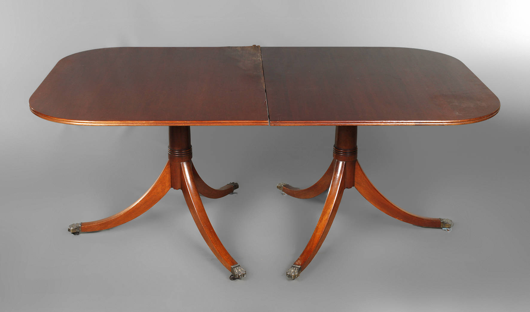 Großer Esstisch Mahagoni