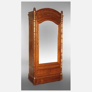 Kleiderschrank in Bambusoptik