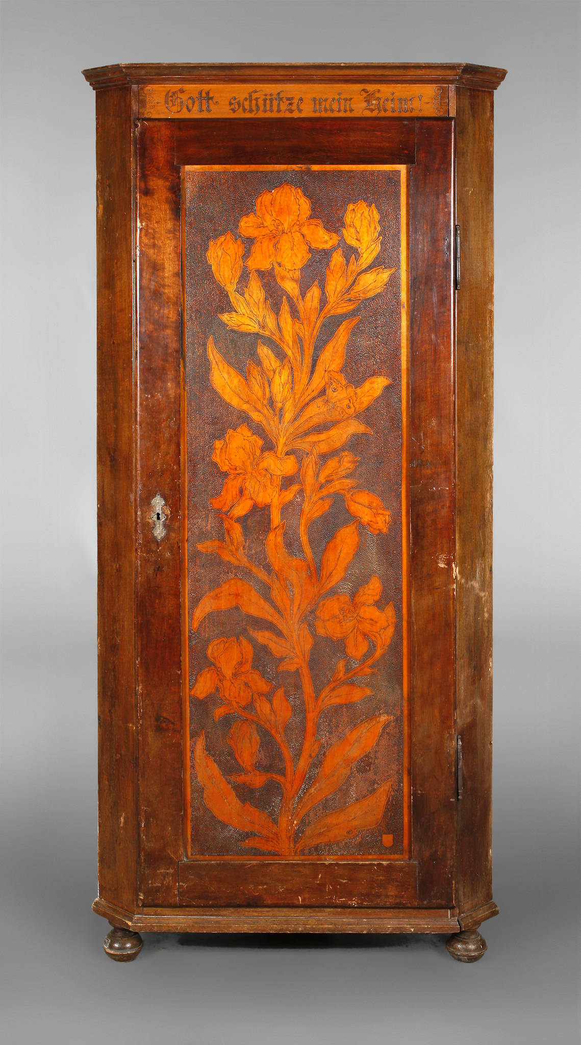 Eckschrank Jugendstil