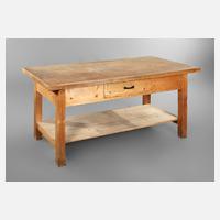 Großer Arbeitstisch111