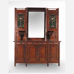 Übergroßes Jugendstilbuffet