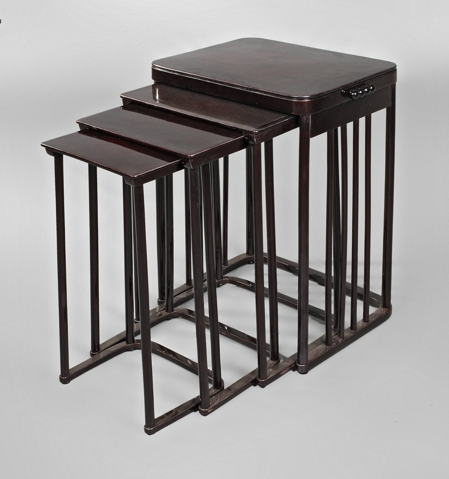 Josef Hoffmann vier Satztische