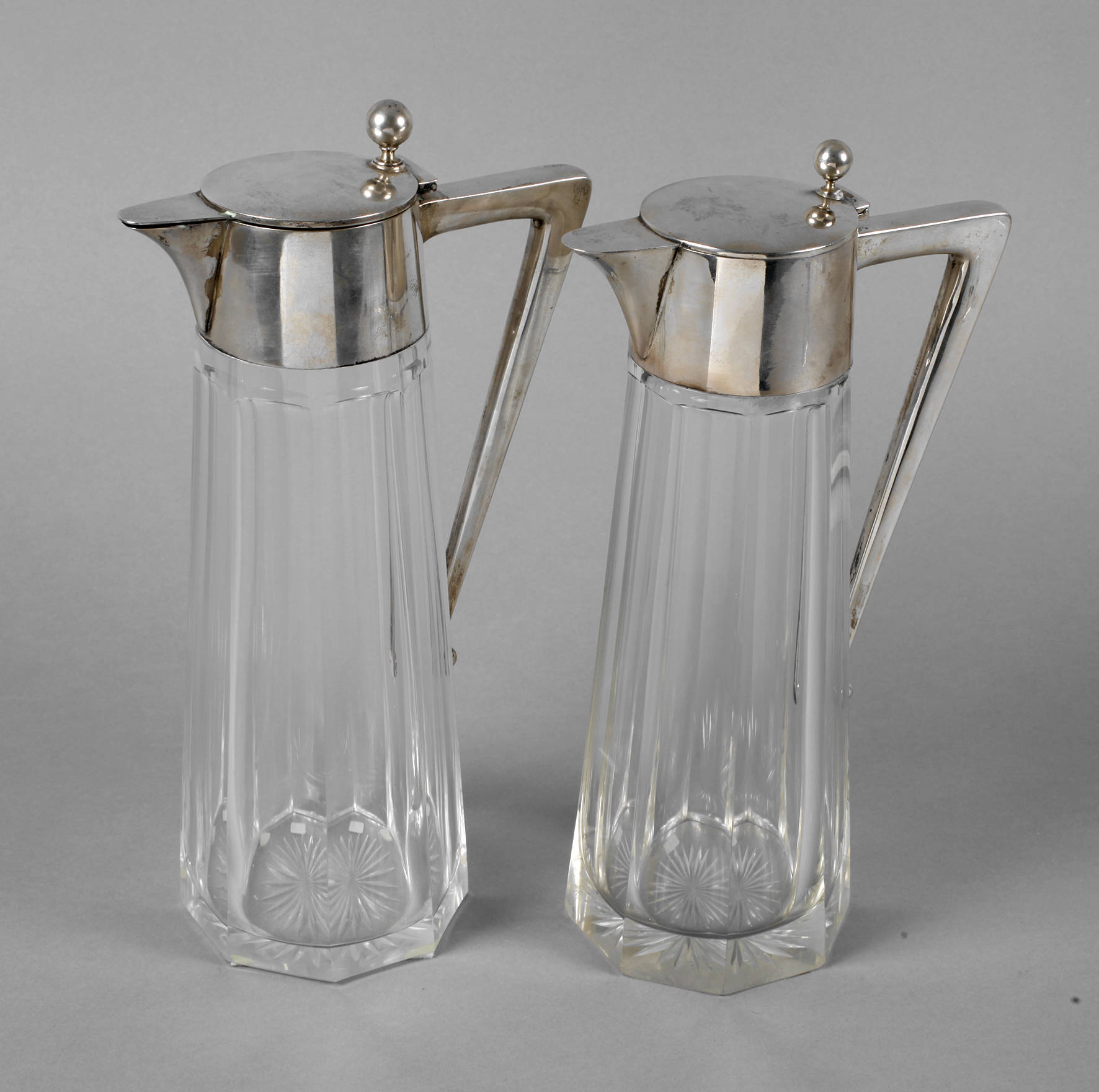 Paar Karaffen mit Silbermontierung