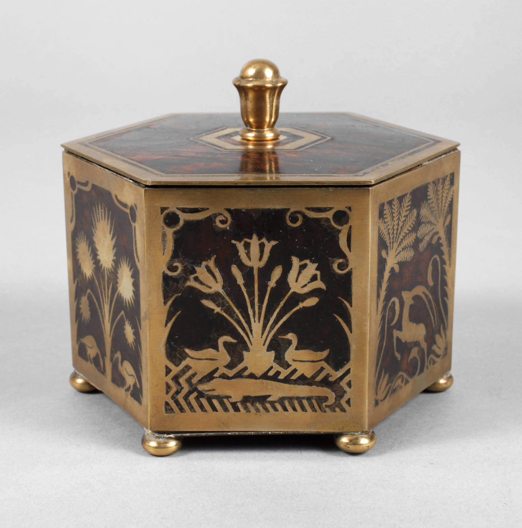 Erhard & Söhne Deckeldose Carlos Tips