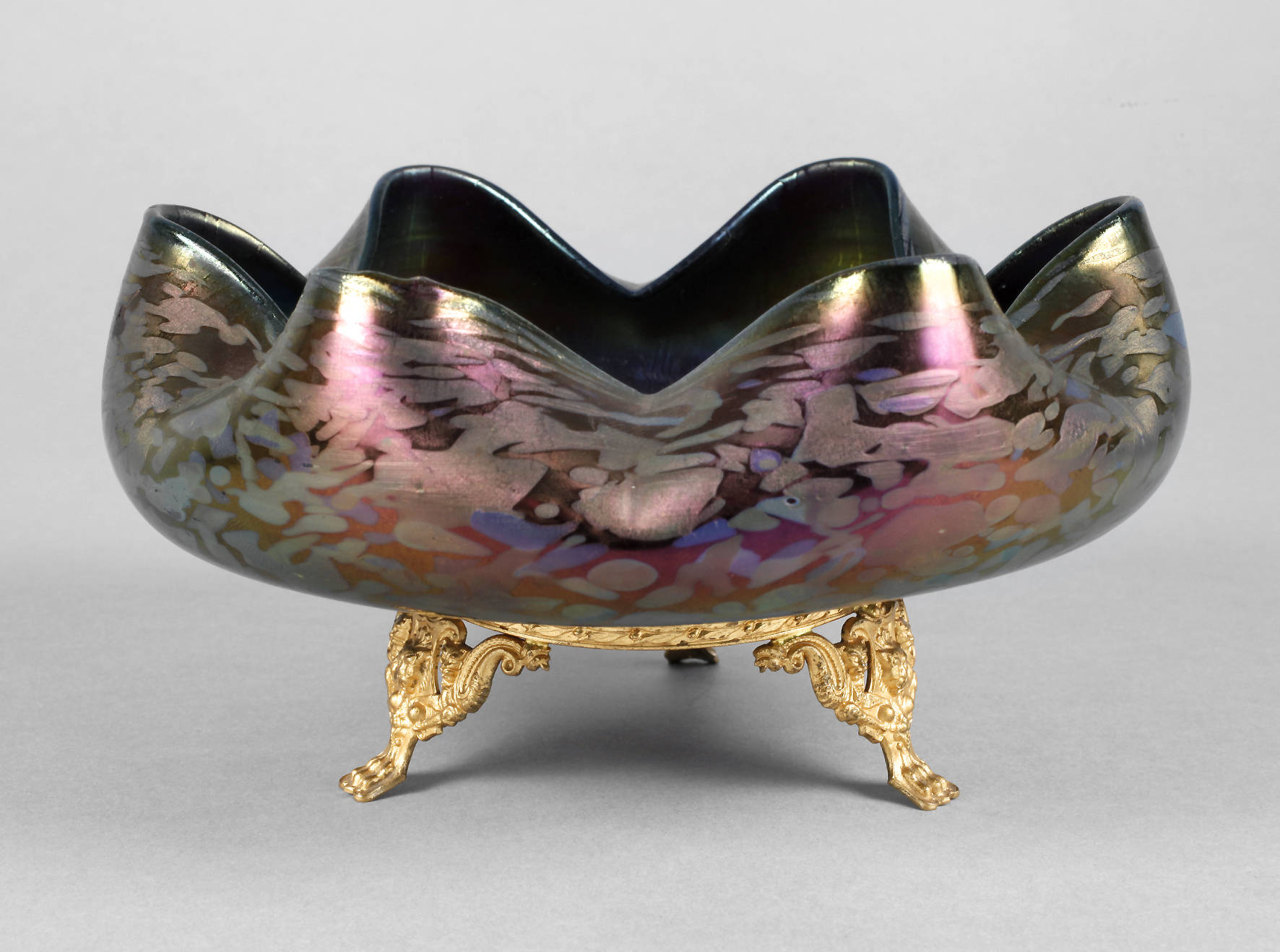 Kralik Jugendstilschale mit vergoldetem Fuß