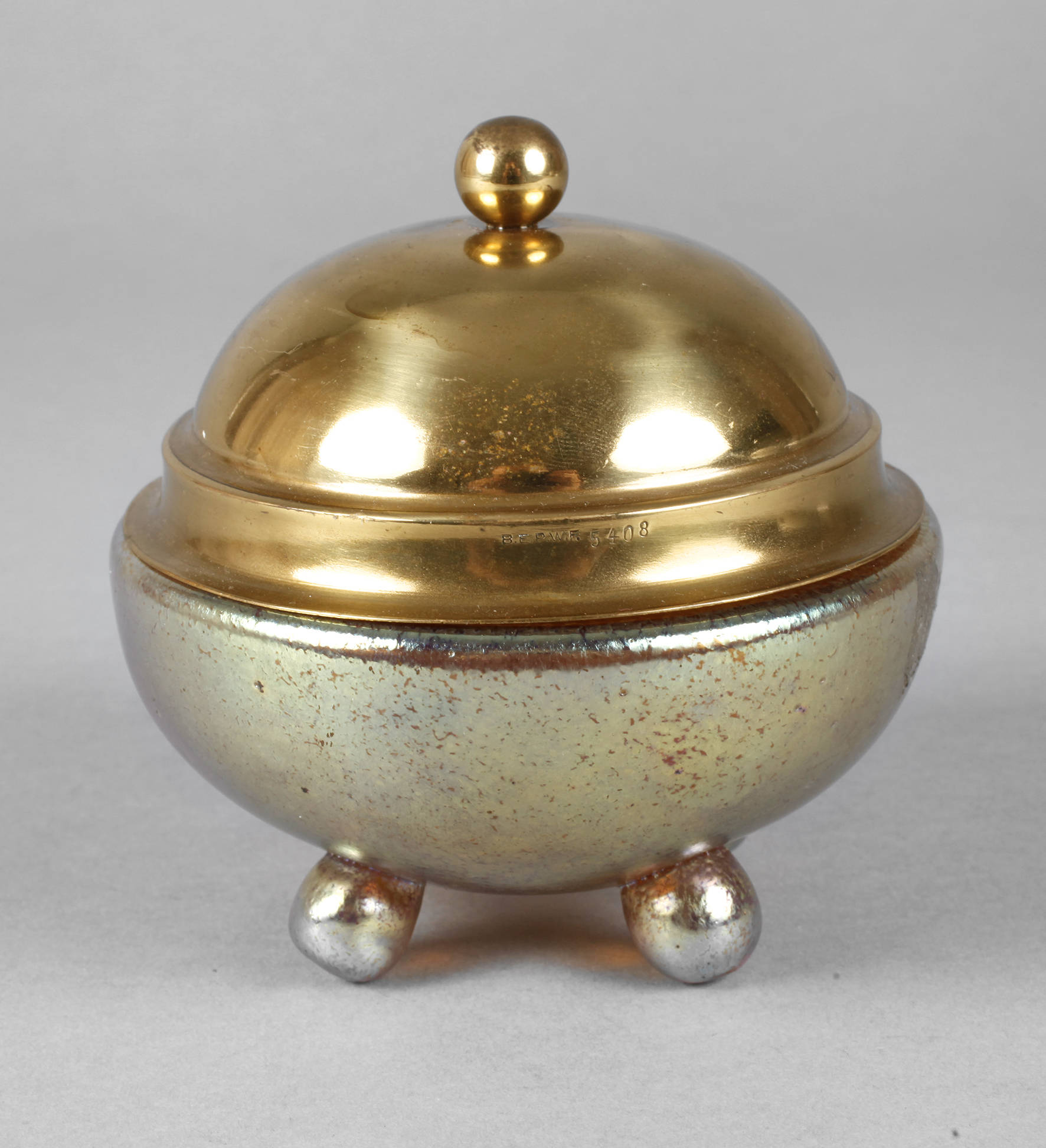 Glasdose mit Messingdeckel