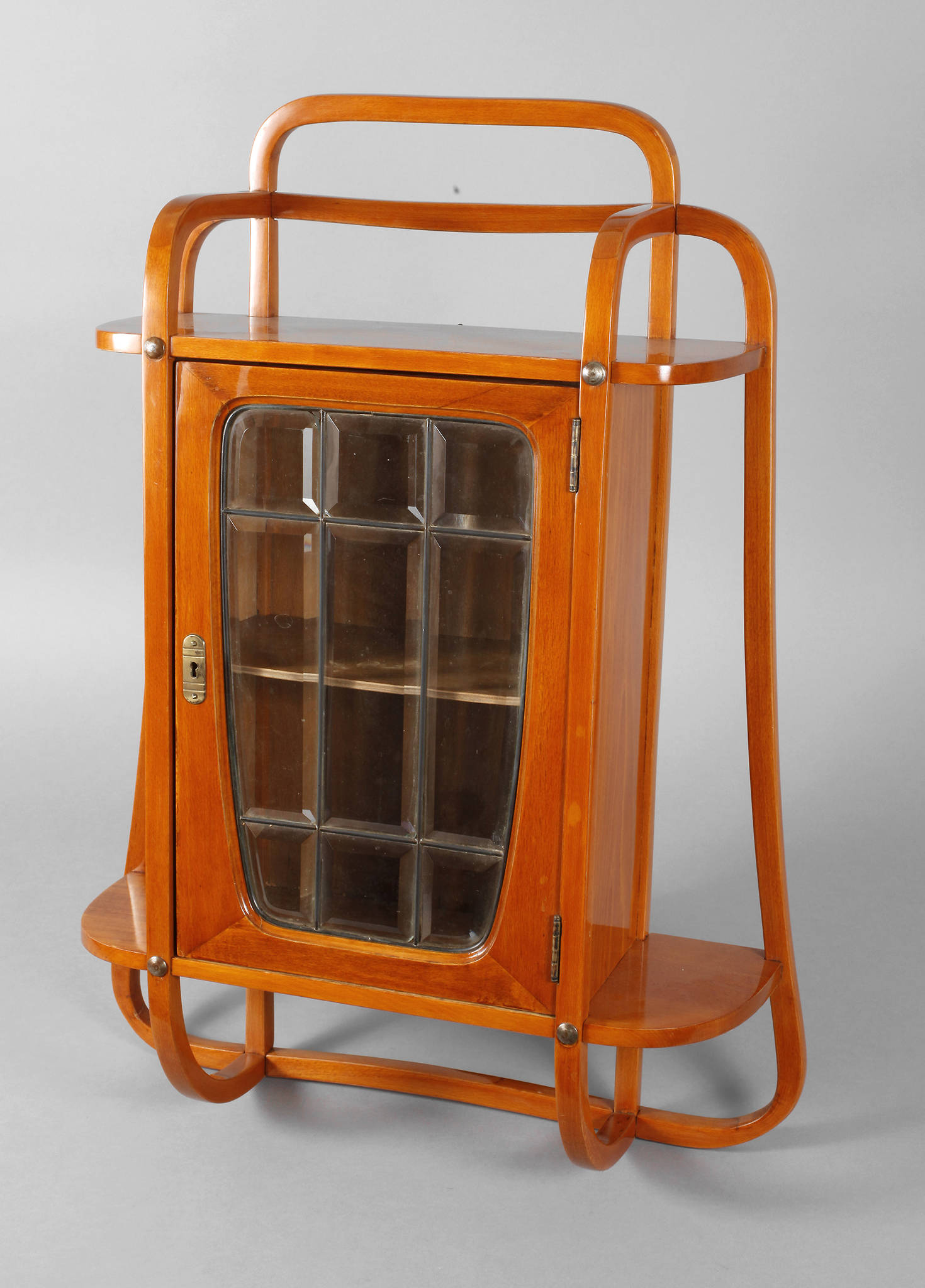 Wandschränkchen Thonet