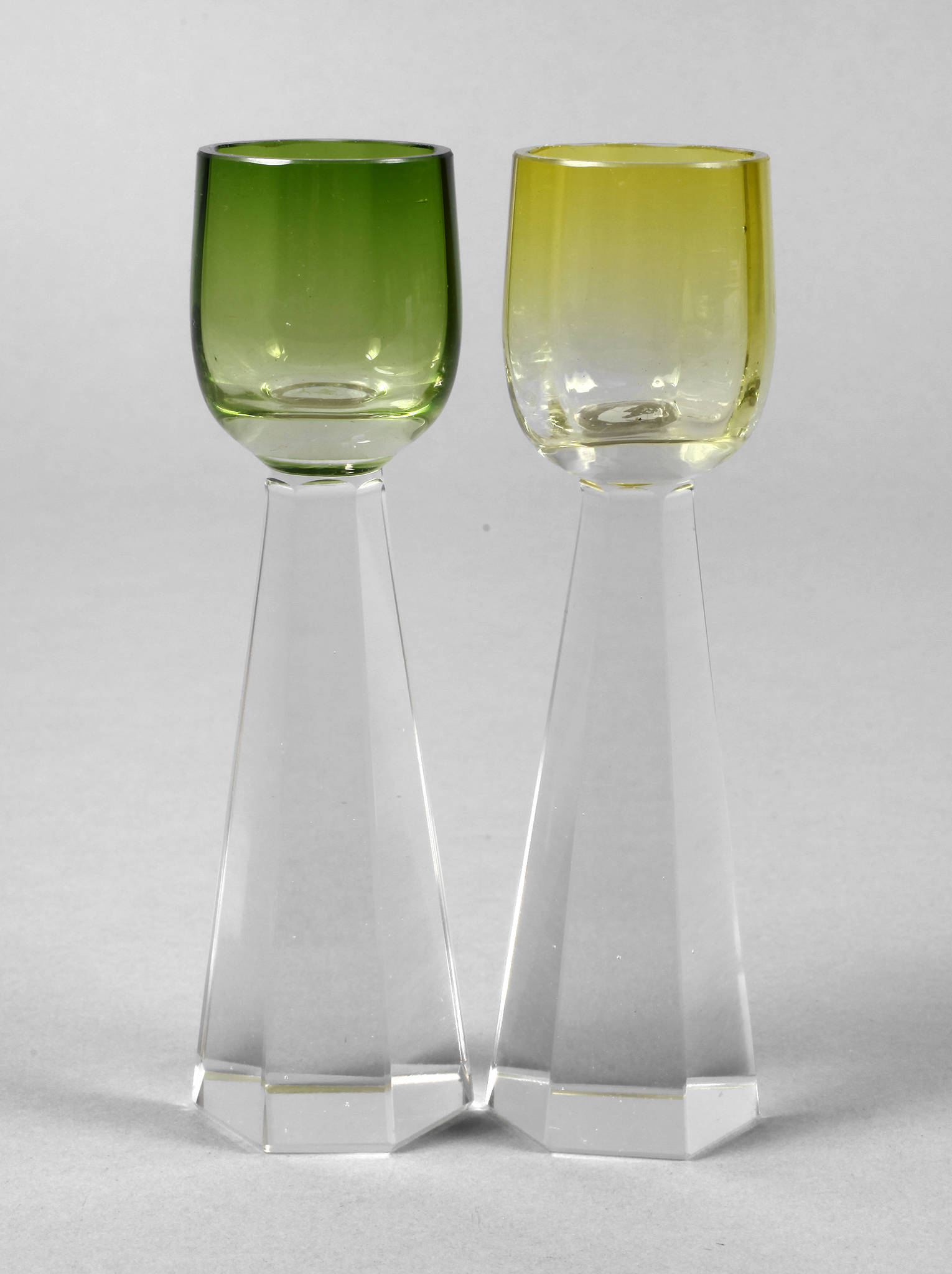 Zwei Likörgläser Jugendstil