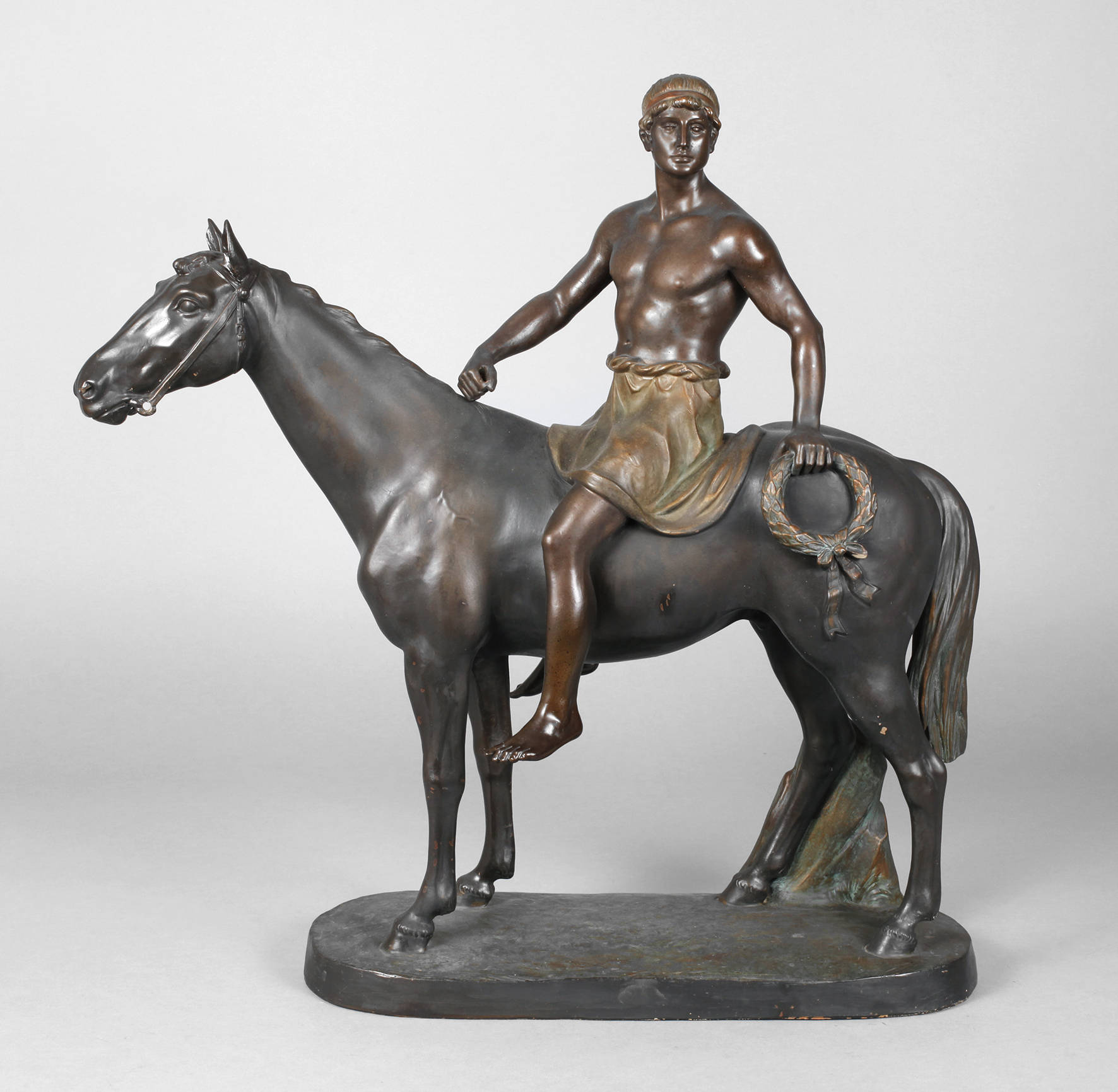 Übergroße Reiterplastik Jugendstil