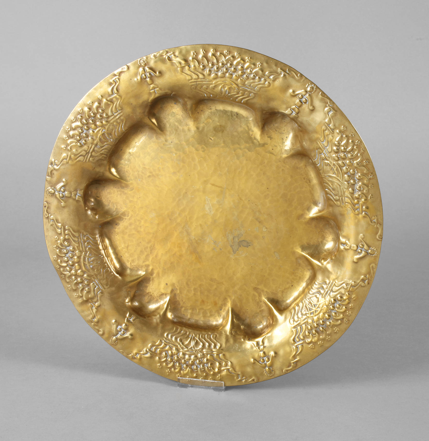 Große Messingschale Georg Mendelssohn