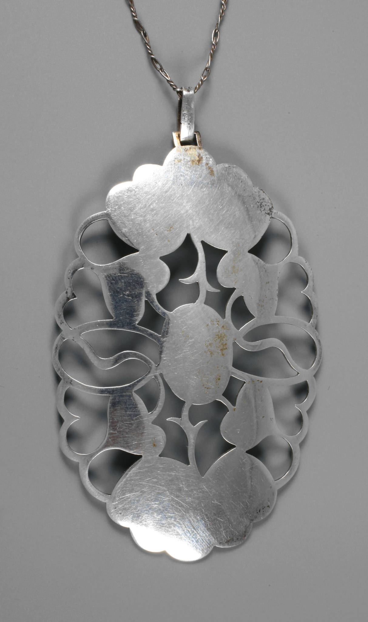 Großer Art déco-Anhänger Silber