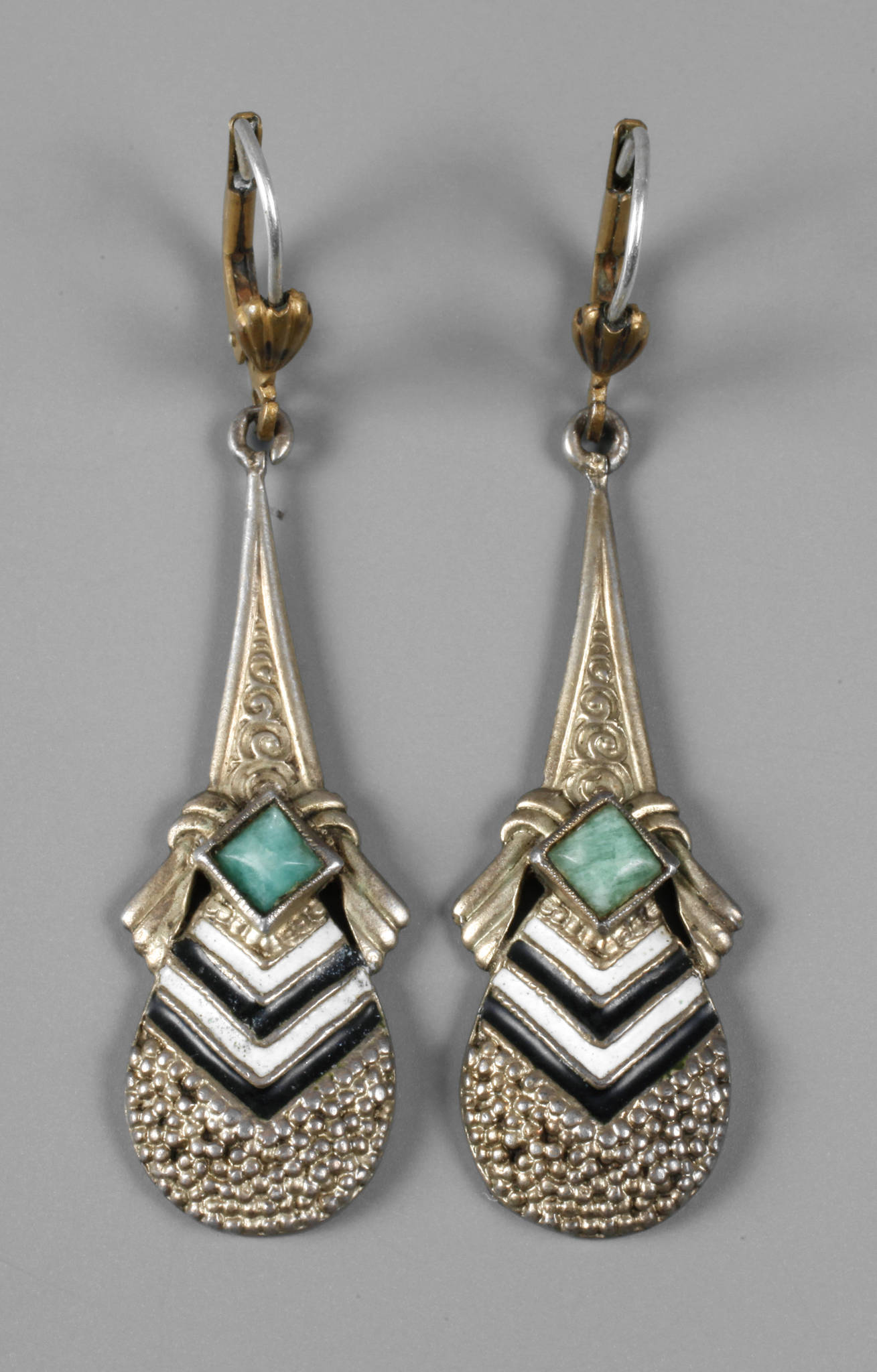 Paar Ohrhänger Art déco