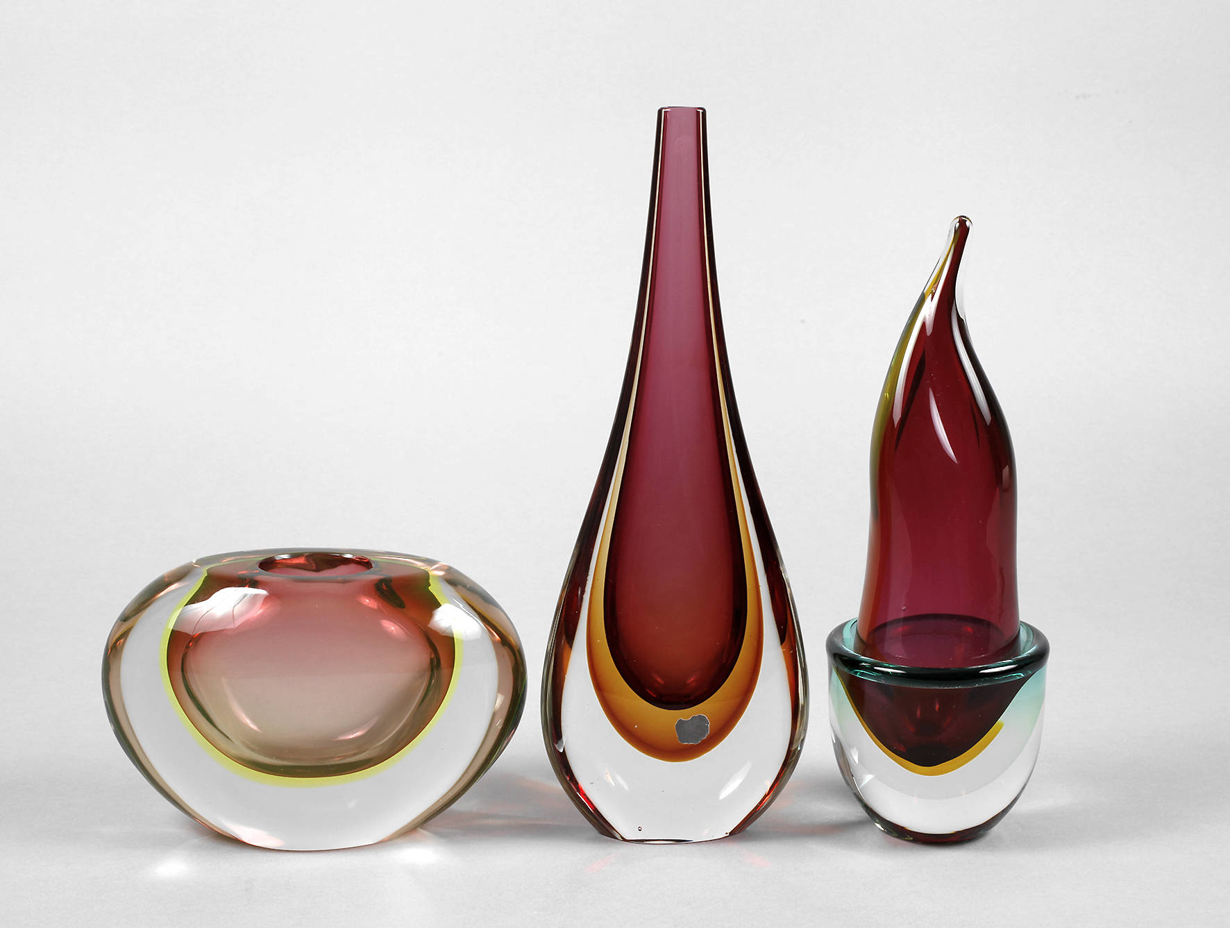 Murano zwei Vasen und ein Glasobjekt