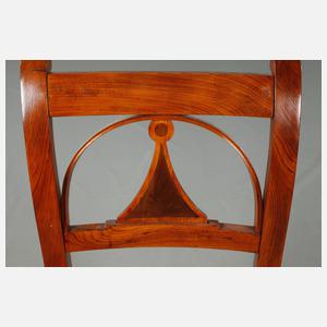 Paar klassizistische Stühle