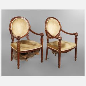 Paar klassizistische Armlehnsessel