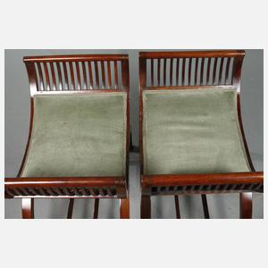 Paar Schwingen Neorenaissance