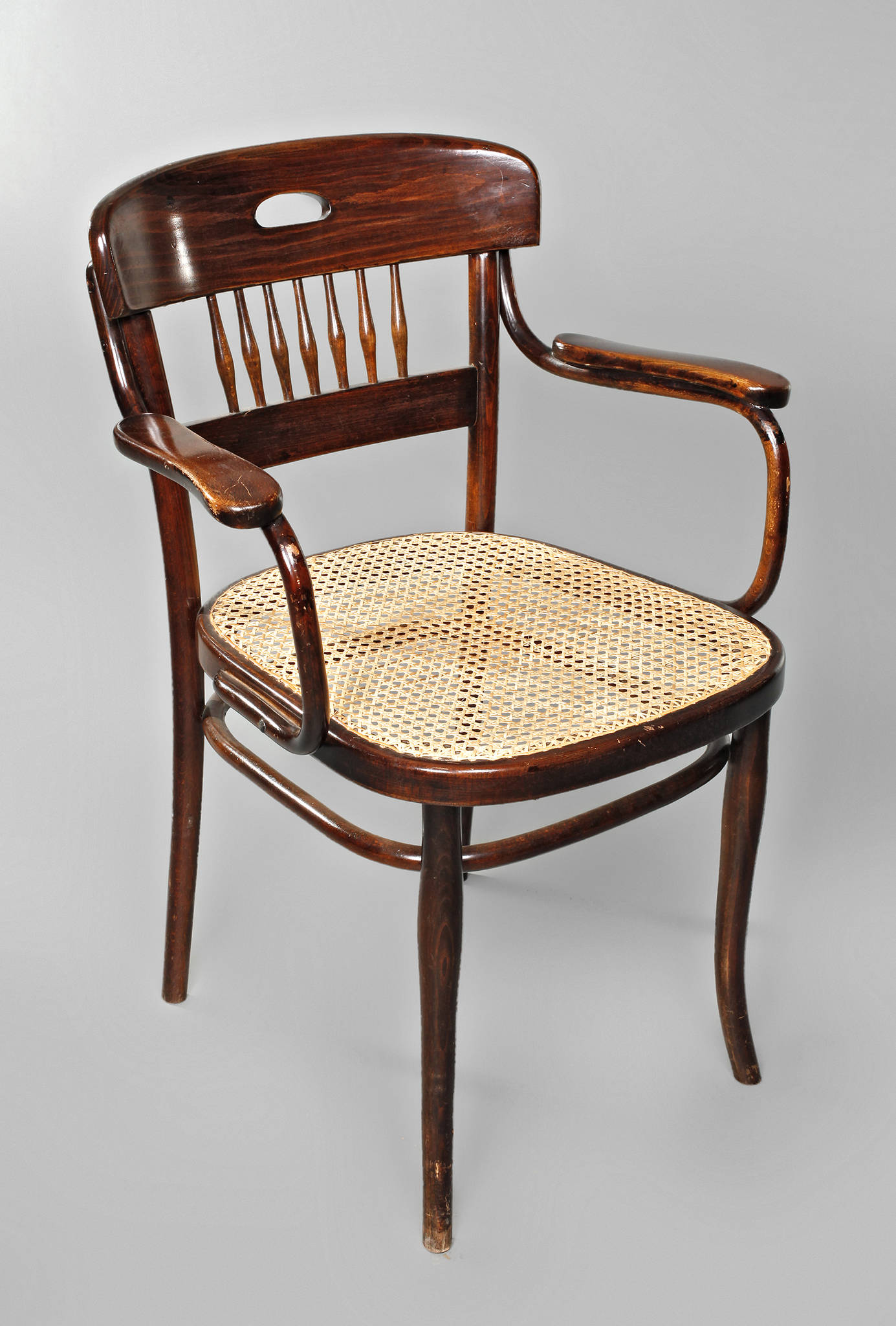 Armlehnstuhl Thonet