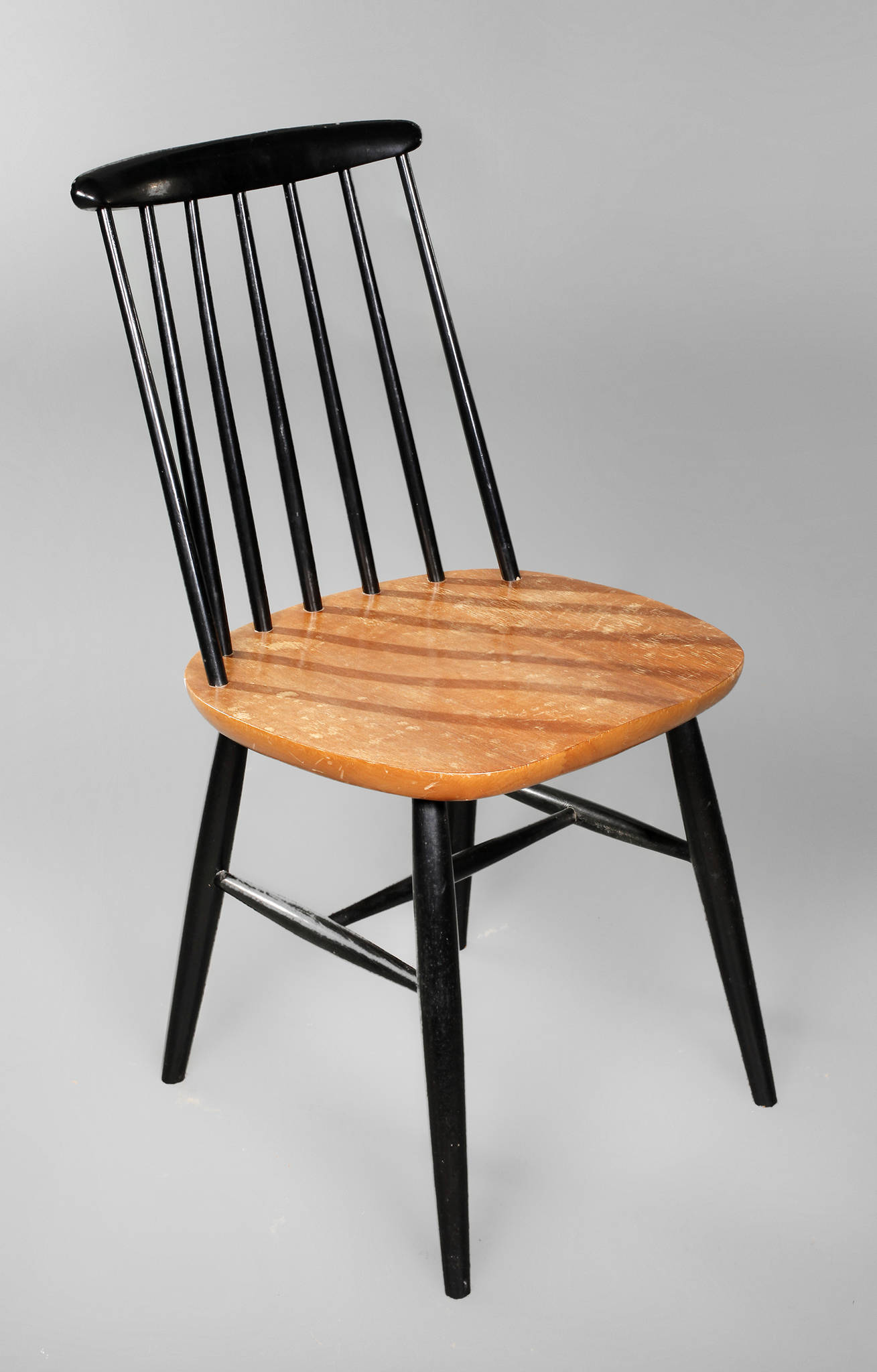 Stuhl Ilmari Tapiovaara