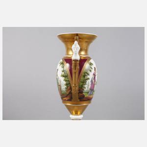 Amphorenvase mit Karyatiden