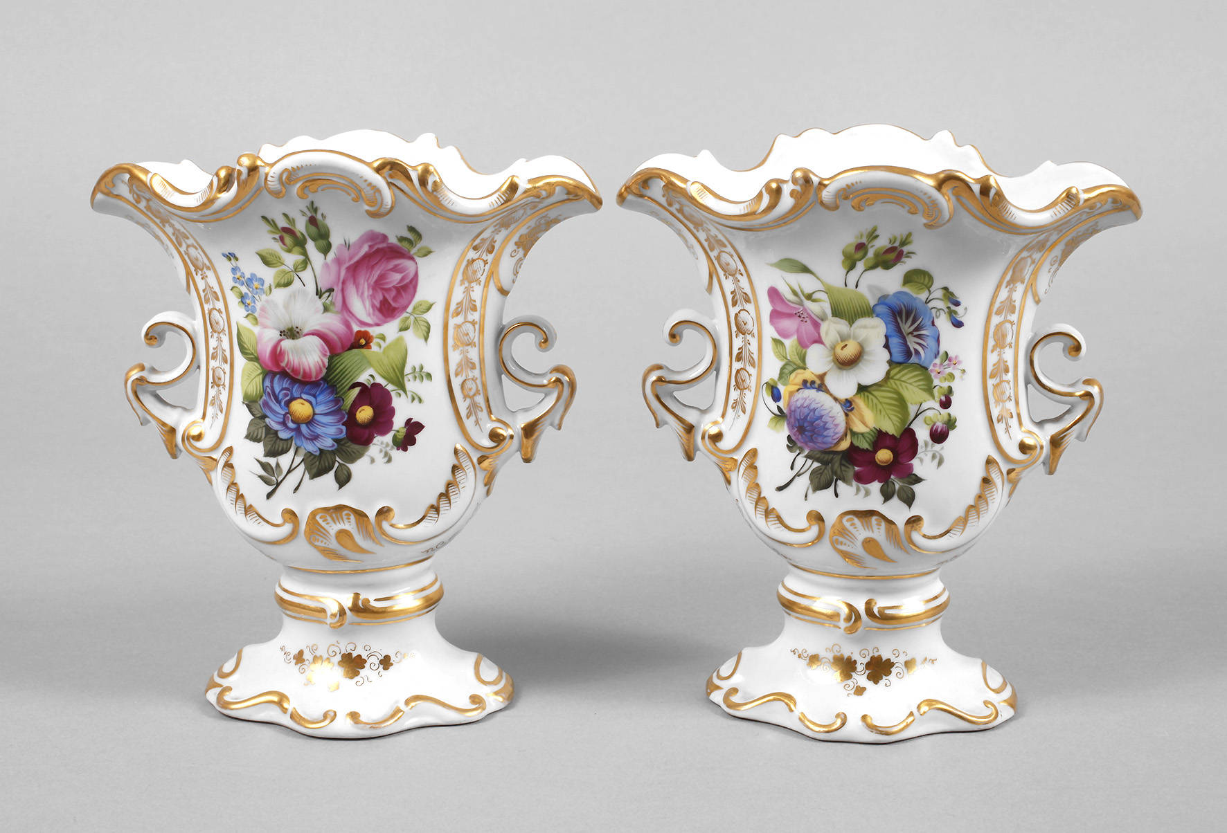 Gotha Paar Amphorenvasen