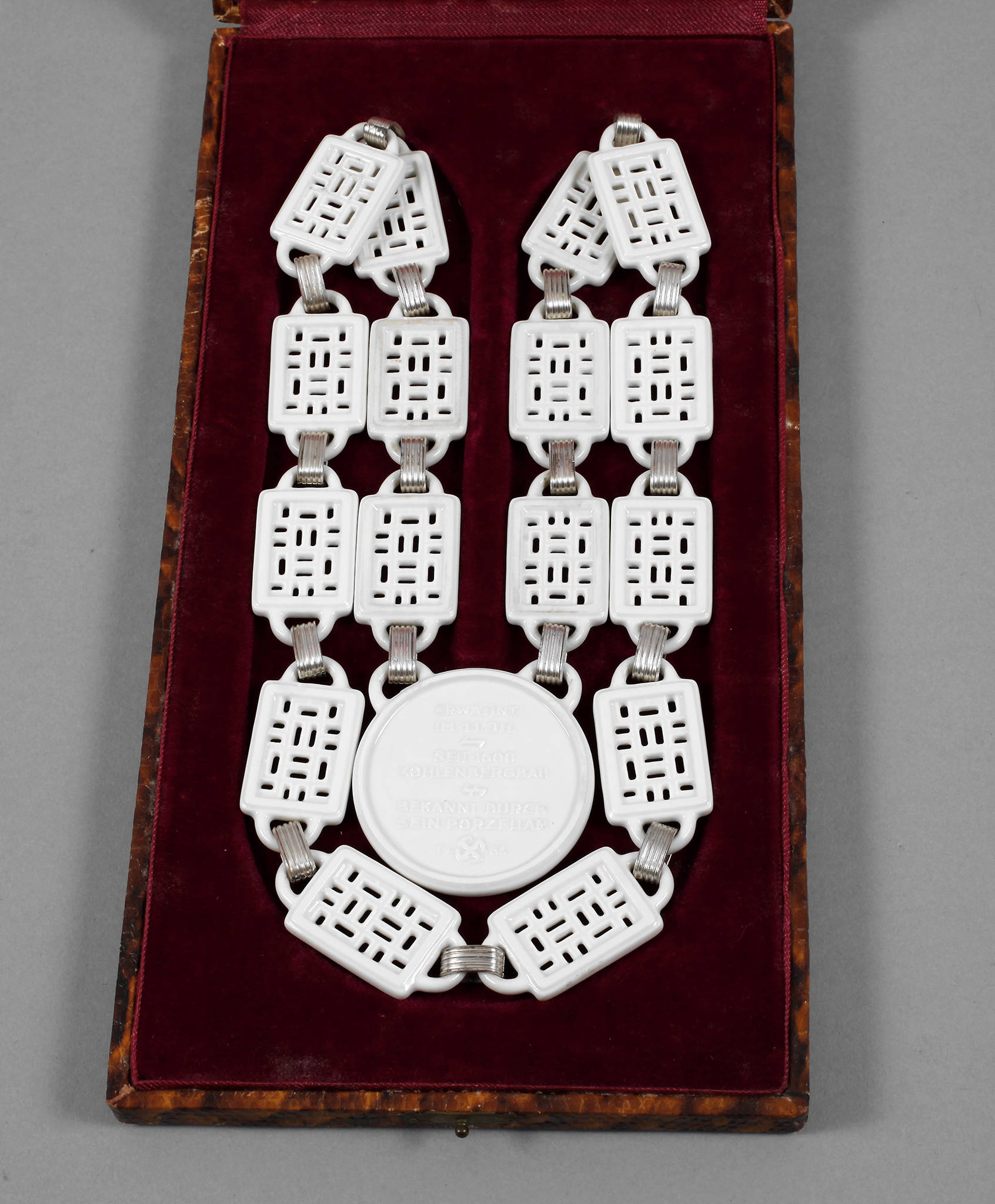 Kaestner Amtskette im originalen Etui