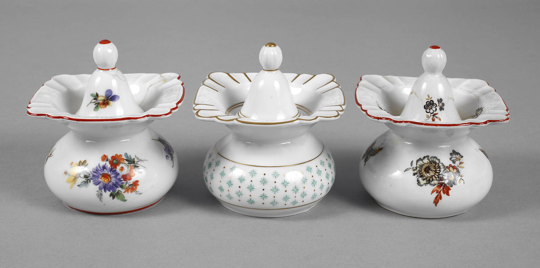 Kaestner drei Aschenbecher mit Deckeln