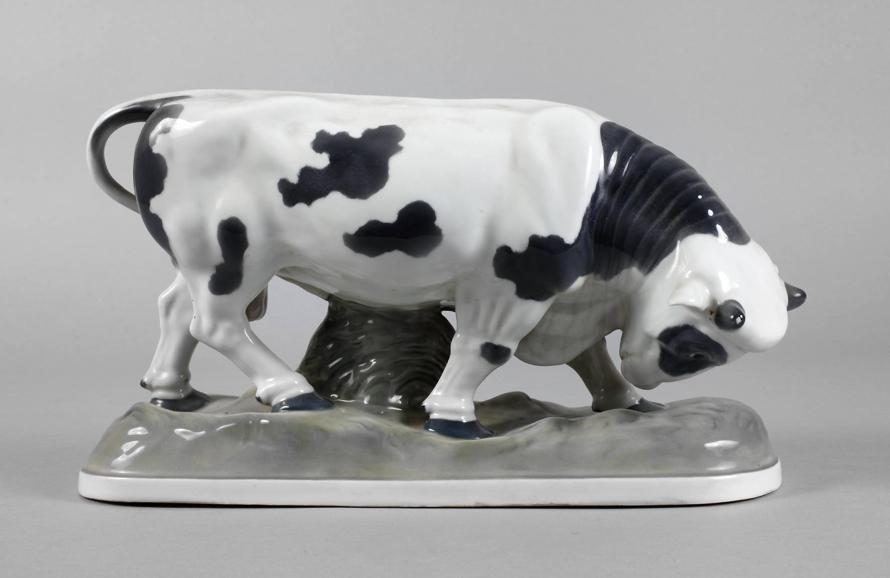 Kaestner großer Bulle