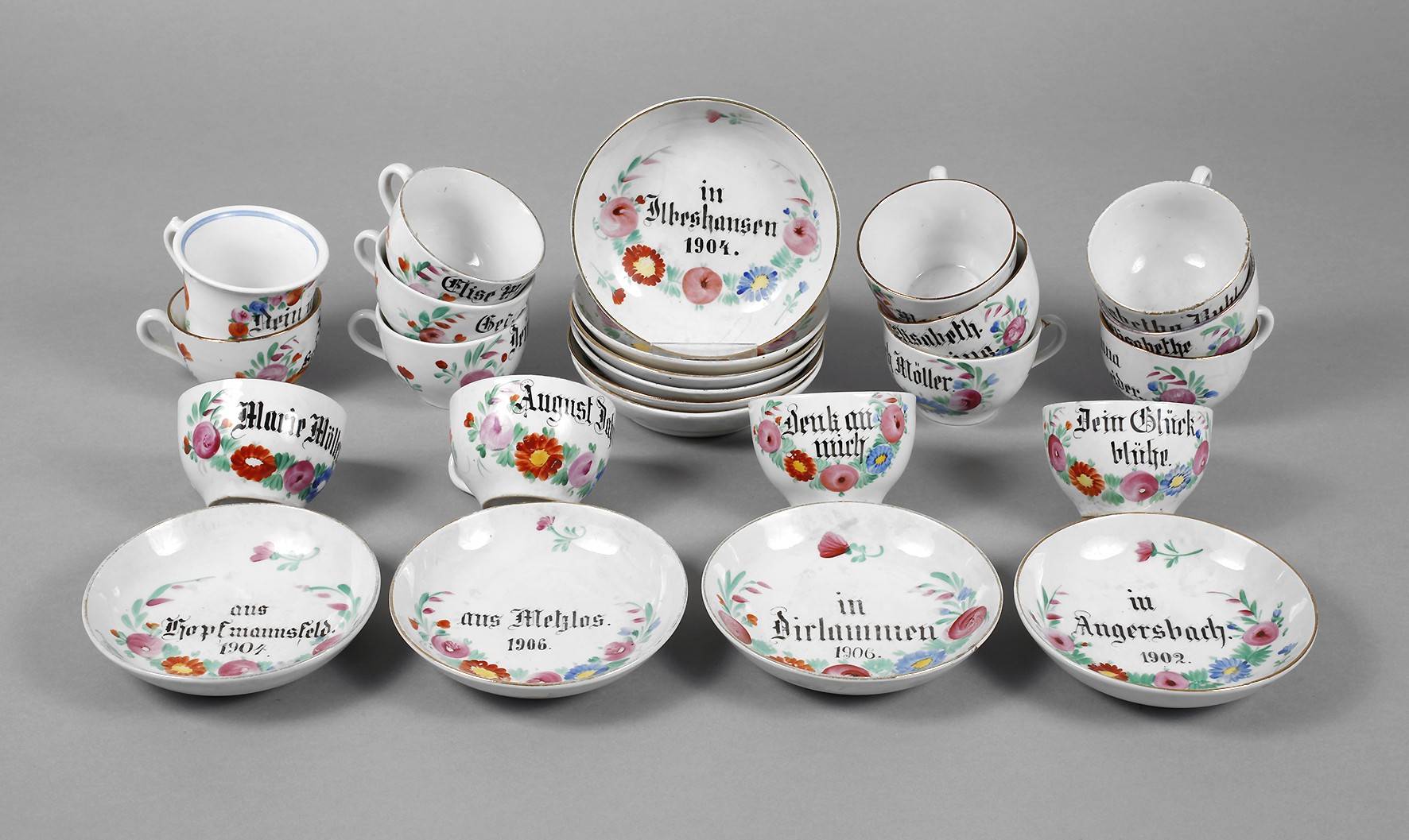 Konvolut Tassen mit Bauernmalerei