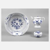 Meissen drei Teile Zwiebelmuster111