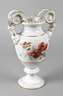 Meissen Schlangenhenkelvase Hausmalerei