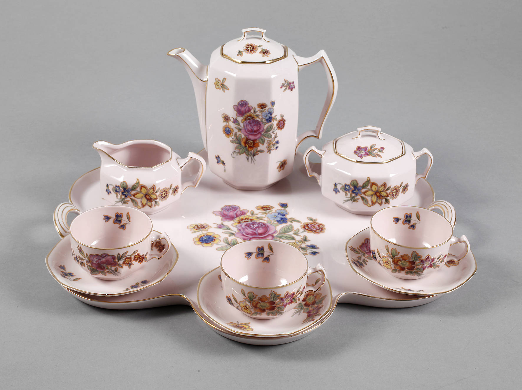 Mokkaservice für drei Personen