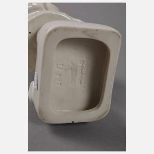 Schwarzburg Mädchen mit Pelzkostüm