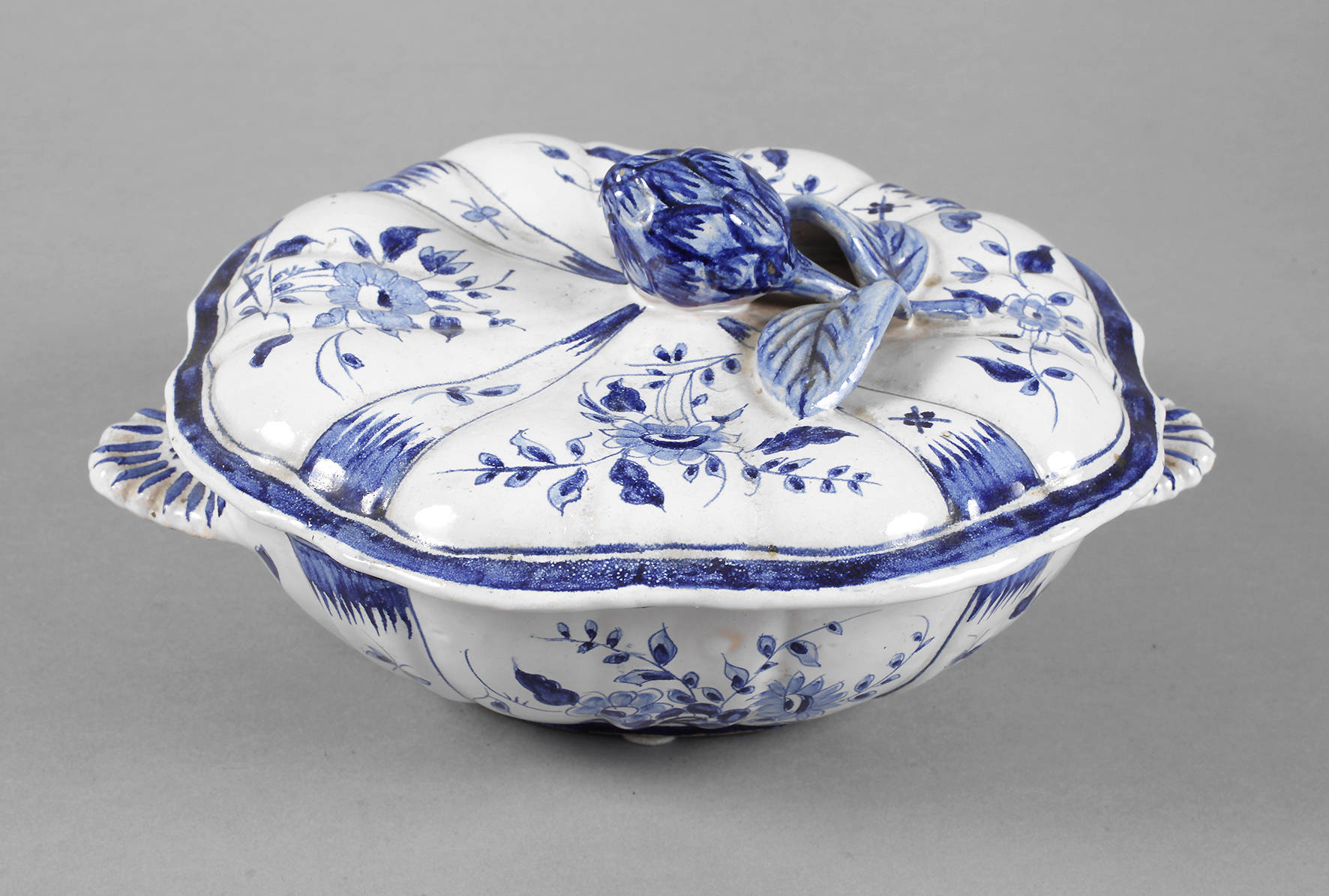 Seltene süddeutsche Deckelterrine