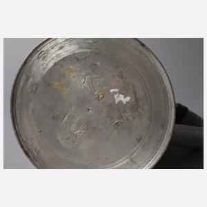 Seltener Nürnberger Fayence-Walzenkrug