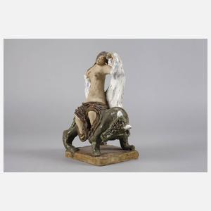 Künstlerfigur Europa auf dem Stier