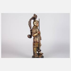 Große Keramikfigur Ritter mit Lanze