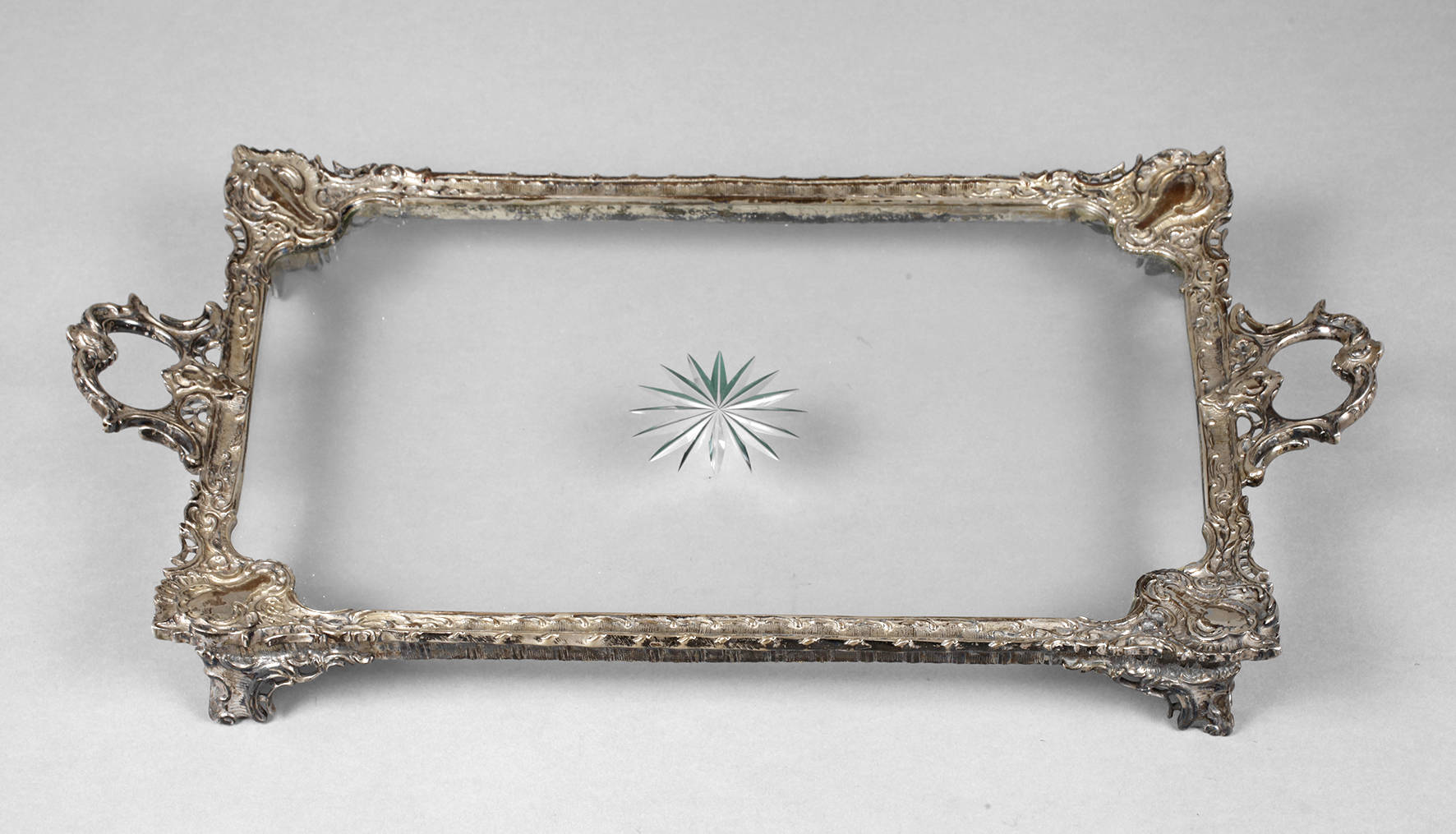 Feines Silbertablett Historismus