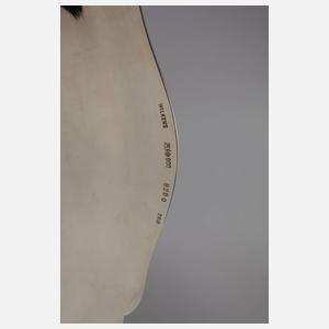 Zwölf große Platzteller Silber