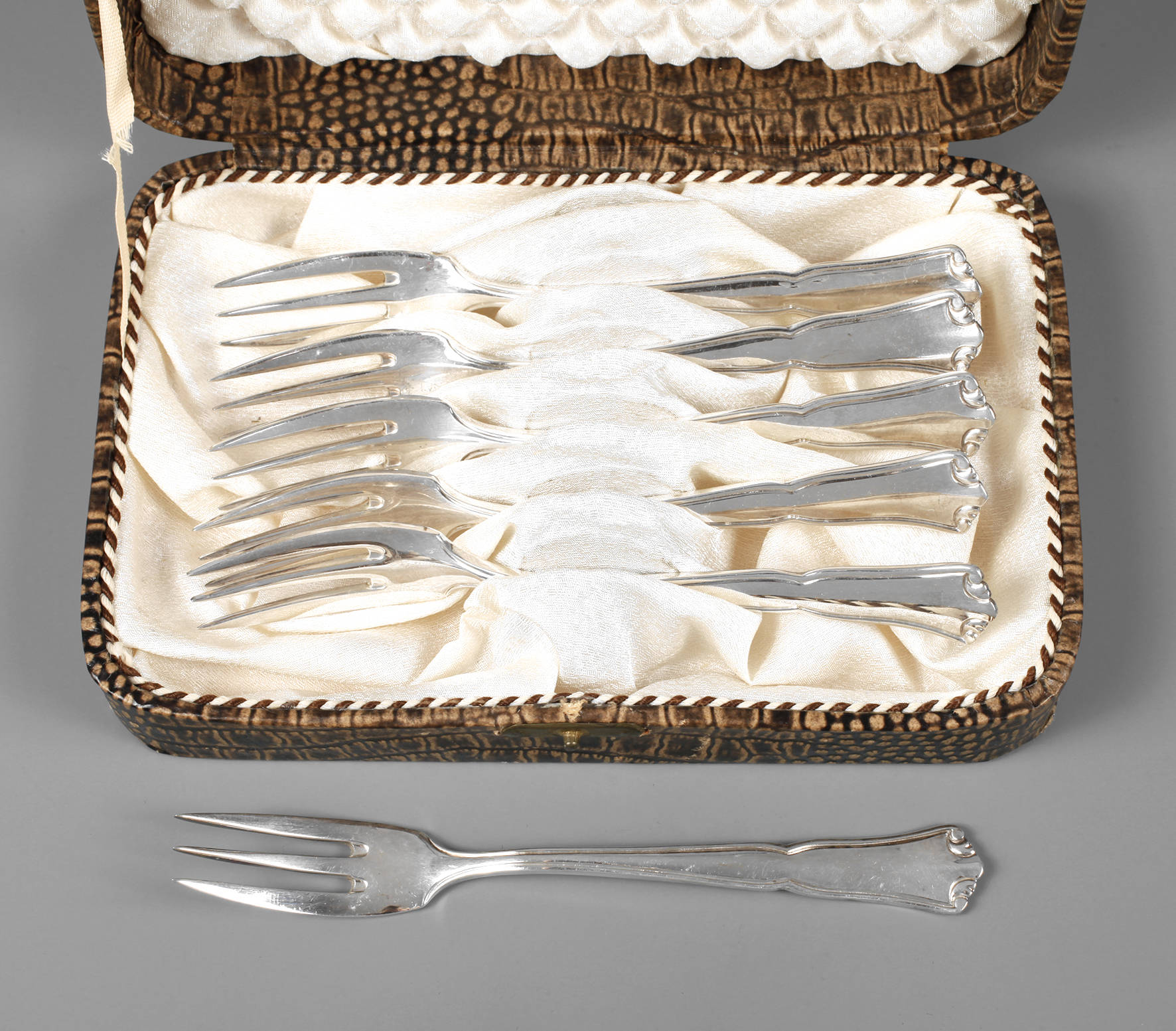 Silber sechs Kuchengabeln im Etui