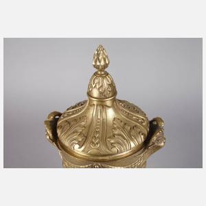 Klassizistische Bronzevase