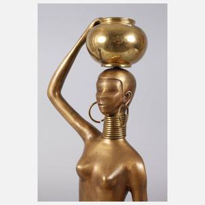 Große Skulptur Afrikanerin