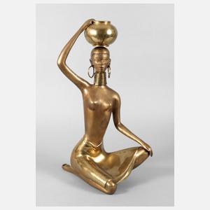 Große Skulptur Afrikanerin