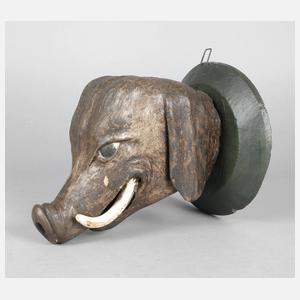 Geschnitzte Jagdtrophäe