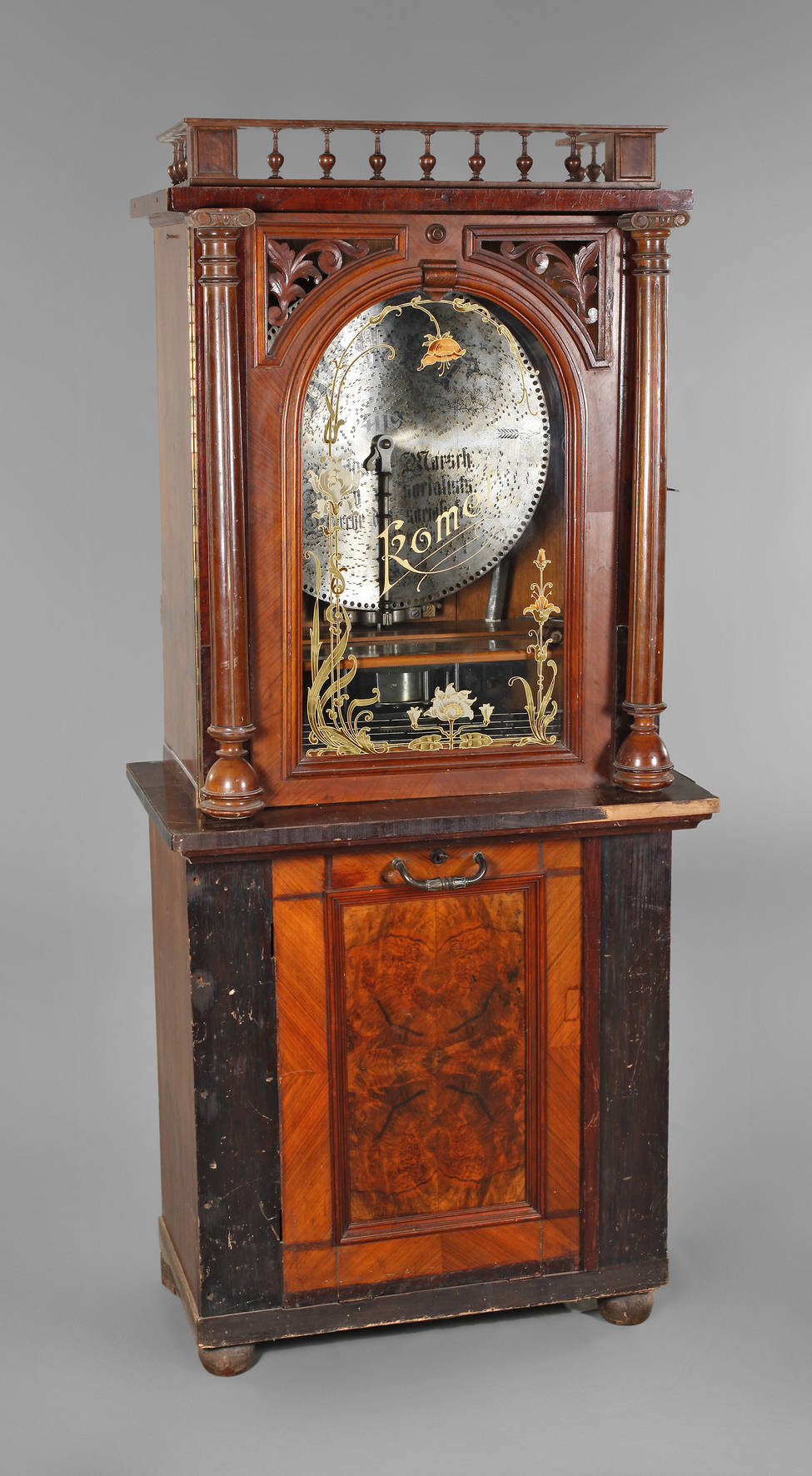 Standpolyphon mit Münzeinwurf