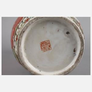 Große Vase Famille Rose