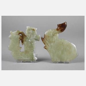 Zwei Jade-Schnitzereien