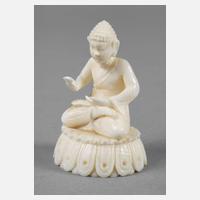 Feine Elfenbeinschnitzerei111