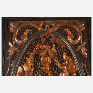 Paar Wandvertäfelungen